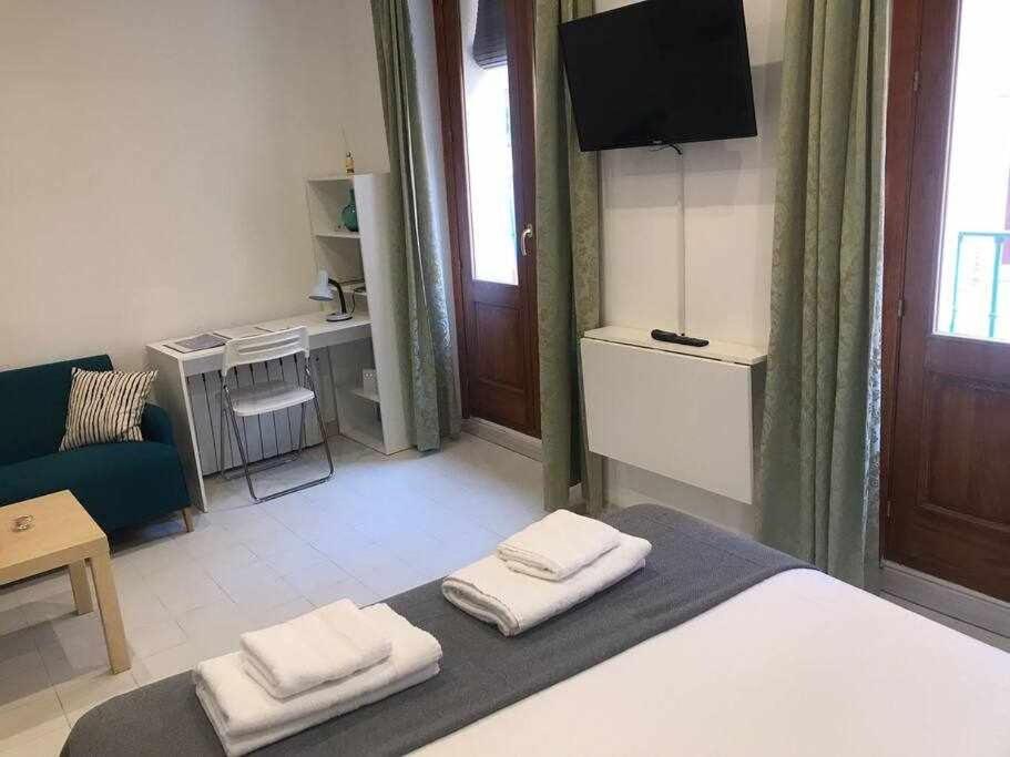 Appartamento Un Genial Estudio En El Barrio Cortes